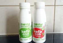 Biotiful kefir - The Original and the Raspberry flavour